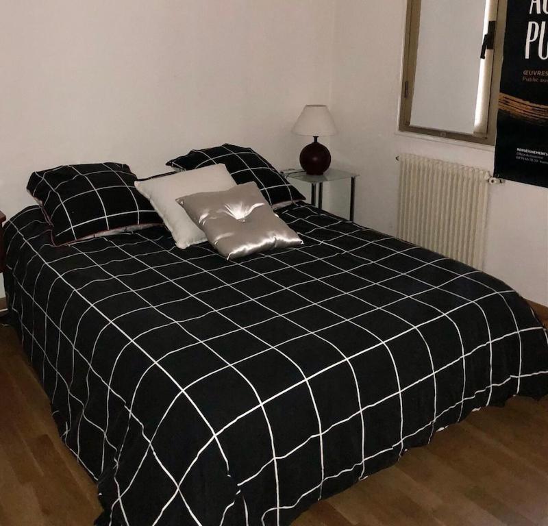 Serenity Chambre D'Hote Au Calme Des Maitres Tibetains Y Ont Sejourne 15 Mn Des Plages Appartement Mougins Buitenkant foto